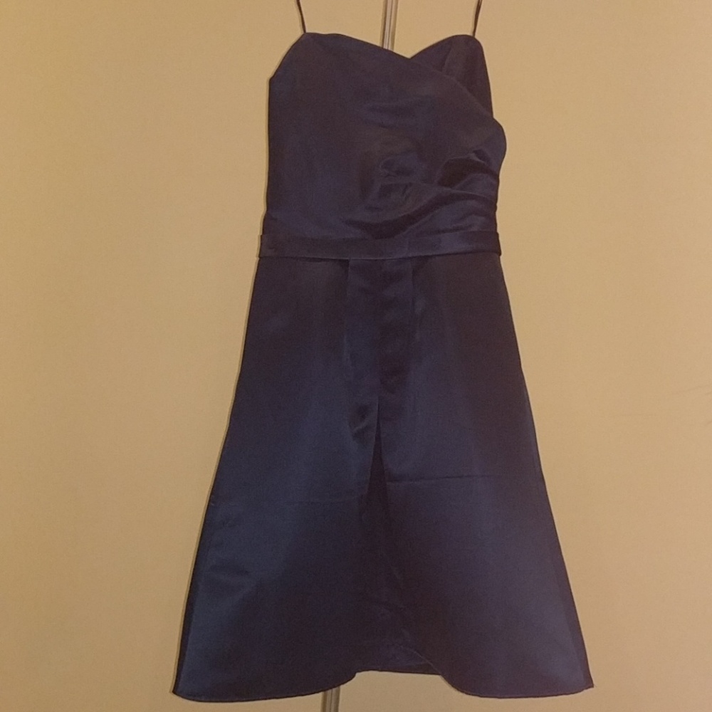 Navy satin strapless A-line dress. Sz 4. Nwt